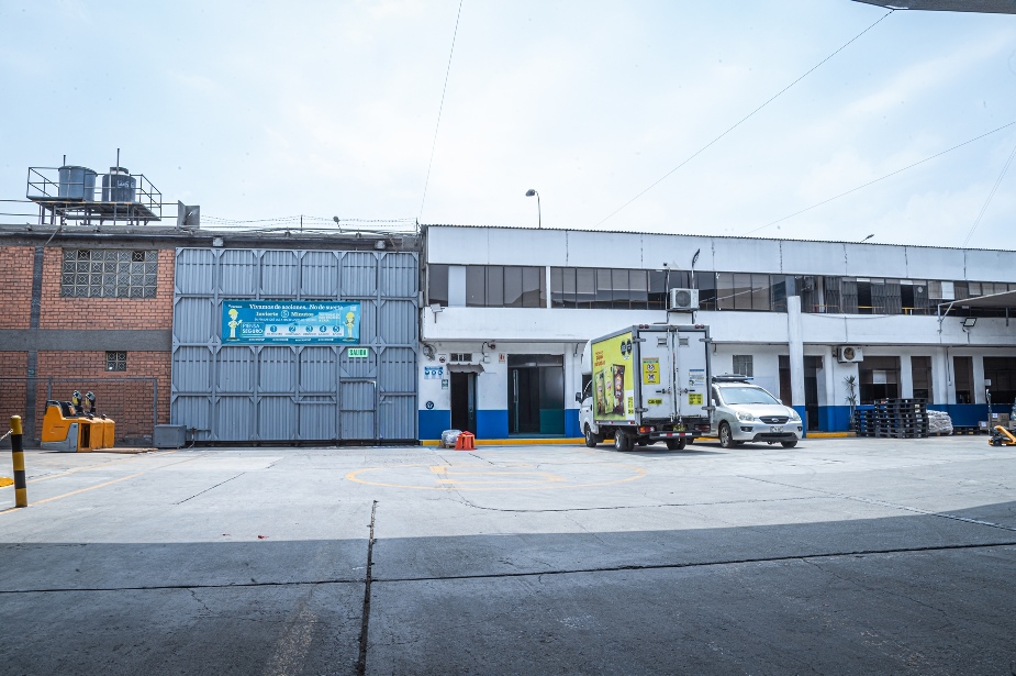 Contravista Acceso Principal